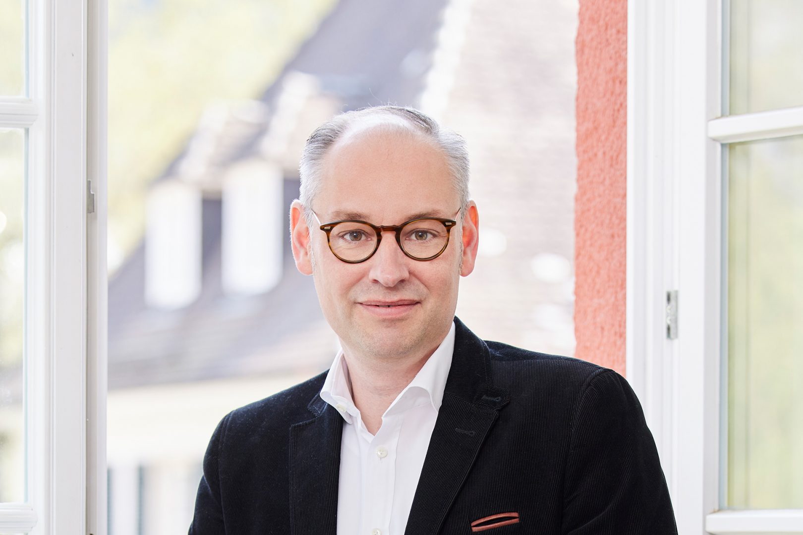 Mirco Alexander Gampe - Vertriebsleiter der Sauer Wohnbau GmbH & Sauer Immobilien GmbH