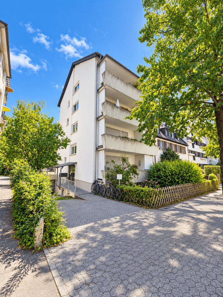 Freiburg - Über den Dächern der Wiehre – Freie 3-Zimmer-Wohnung mit zwei Dachterrassen