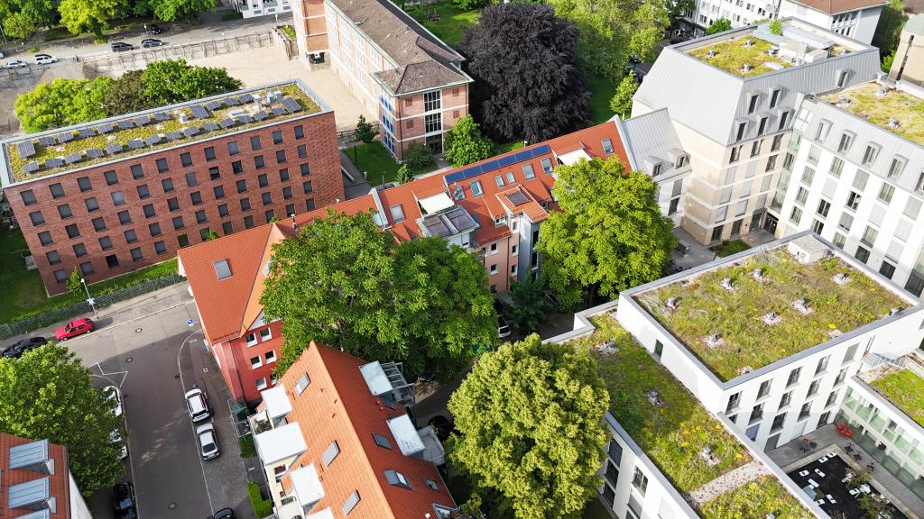 Freiburg - 4-Zimmer "Urban Living" im 1.OG mit Aufzug inkl. Stpl. Ein must have für Quadratmeterliebhaber